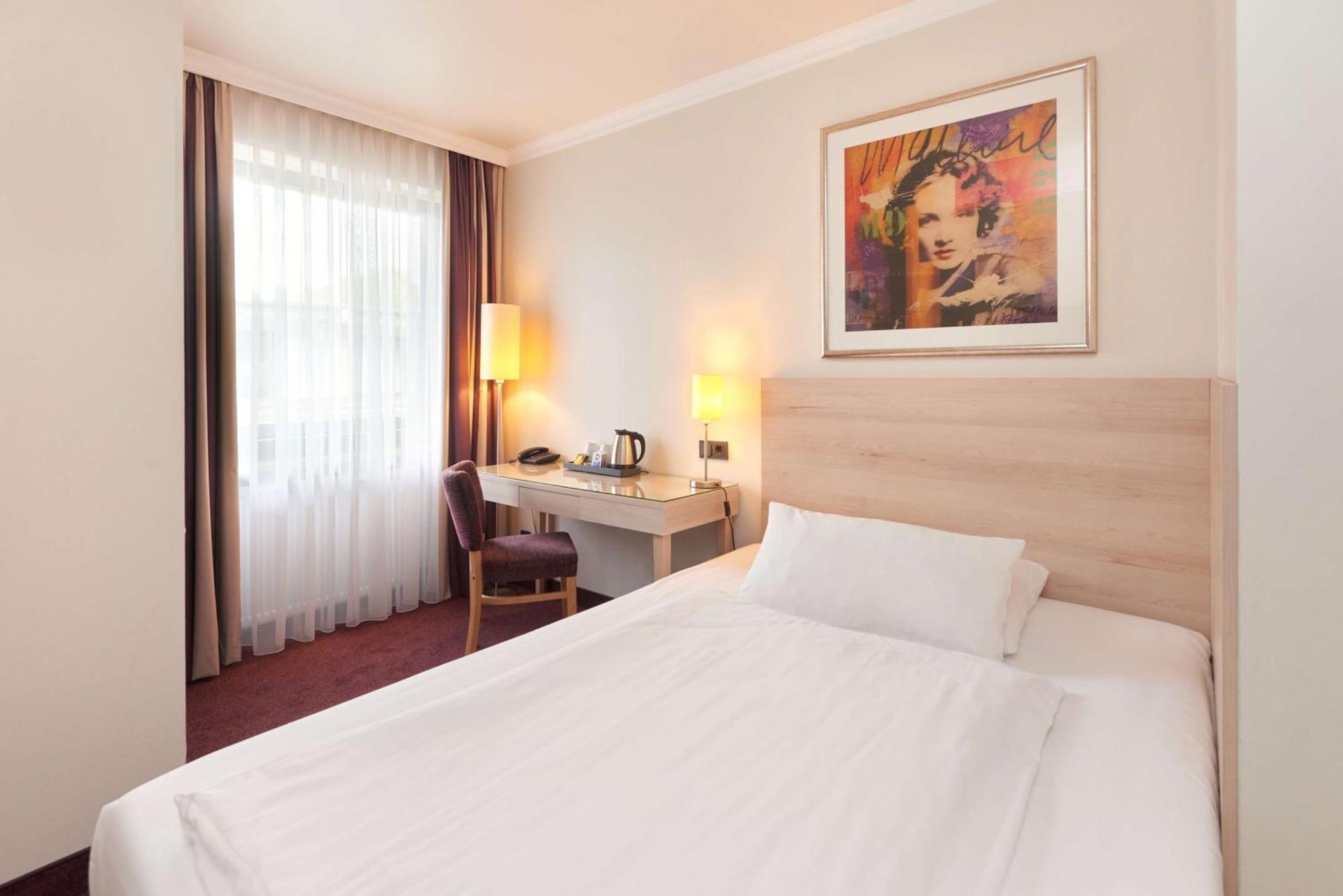 Standard Single Room,1641719410:JPEG